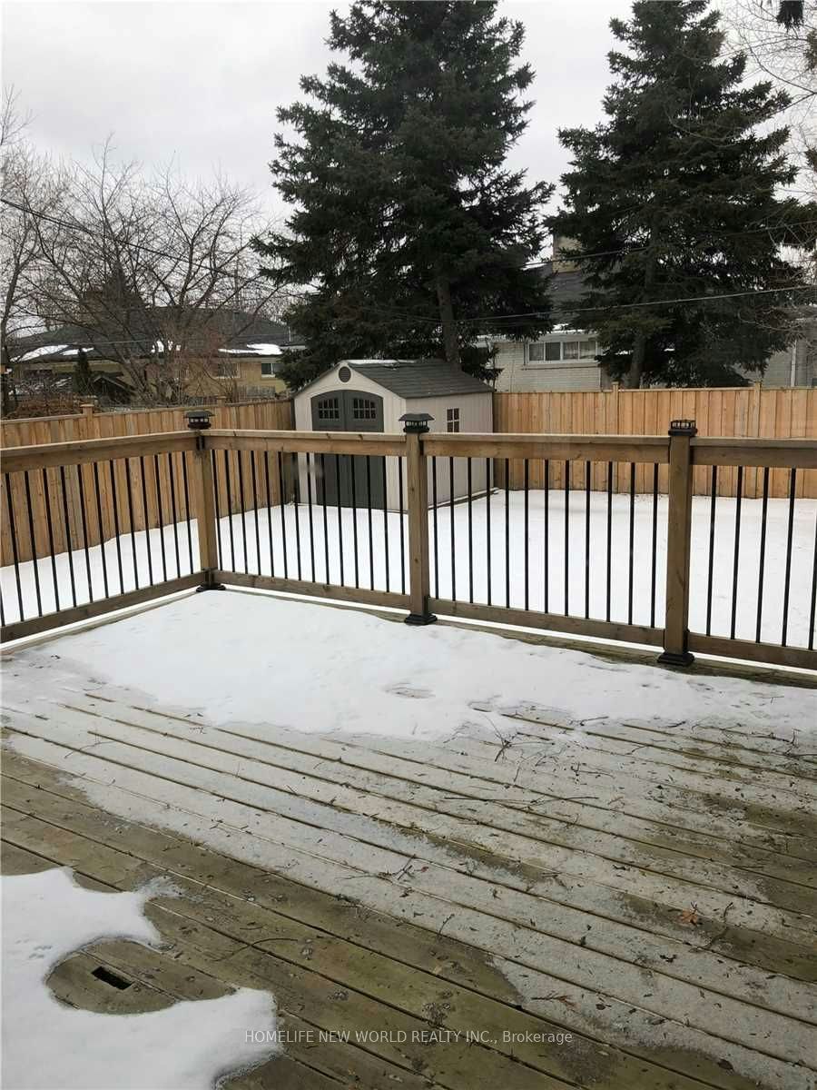 (main level)-242 Alsace Road, Richmond Hill, ON, L4C 2W8