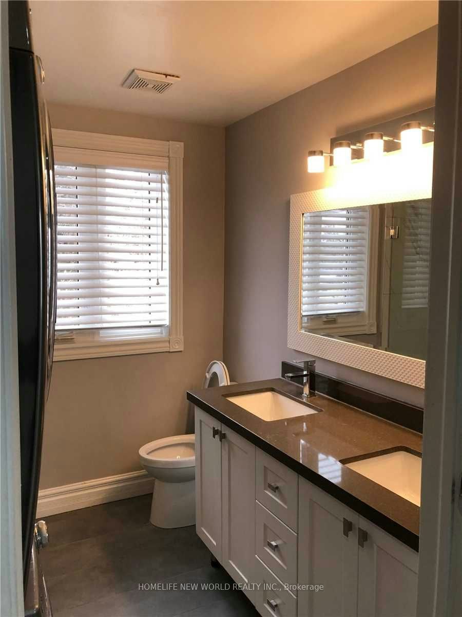 (main level)-242 Alsace Road, Richmond Hill, ON, L4C 2W8 - 9