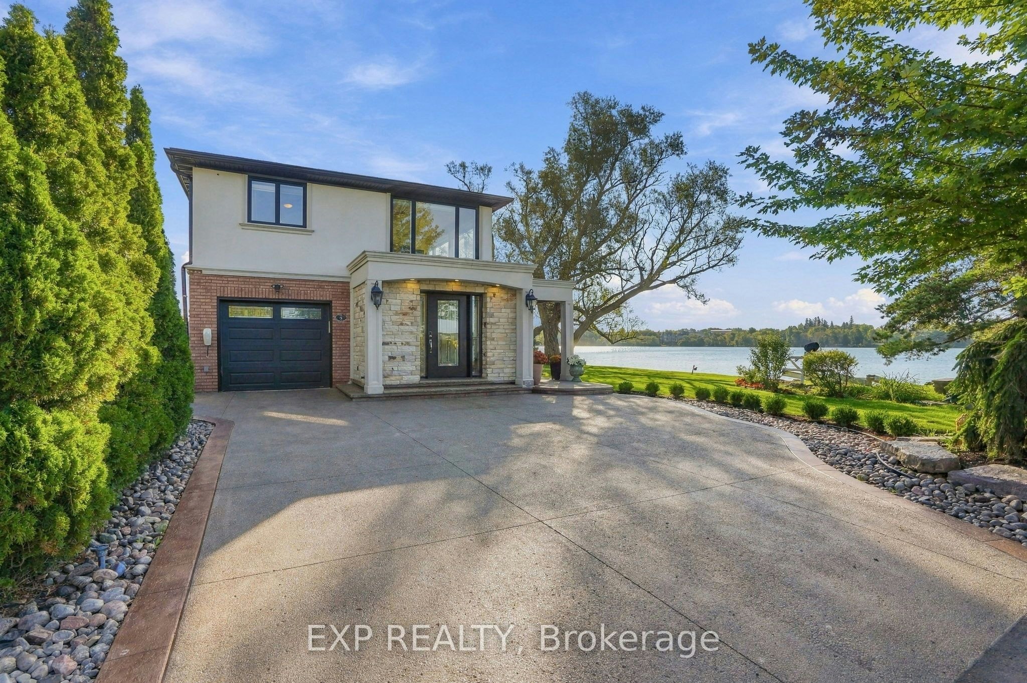 3 Willowbank Avenue, Richmond Hill, ON, L4E 3B4