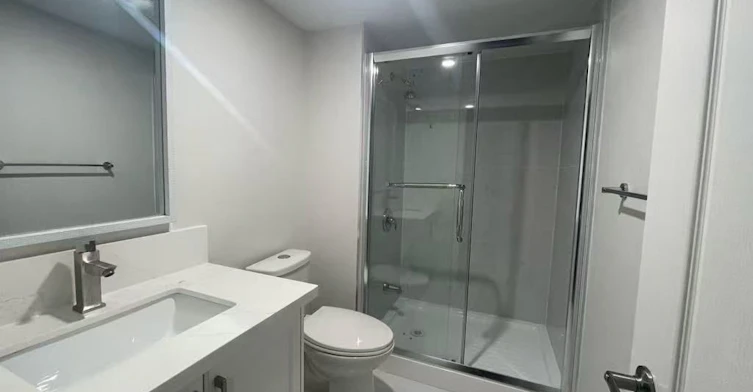 BSM Unit 2-63 Highgate Drive, Markham, ON, L3R 3R8 - 3
