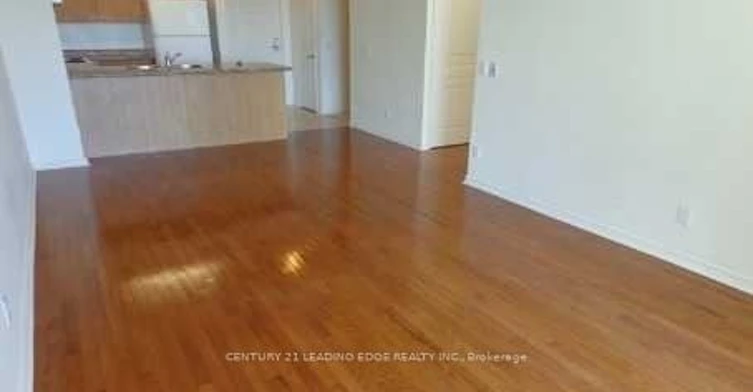 807-330 Red Maple Road, Richmond Hill, ON, L4C 0T6 - 2