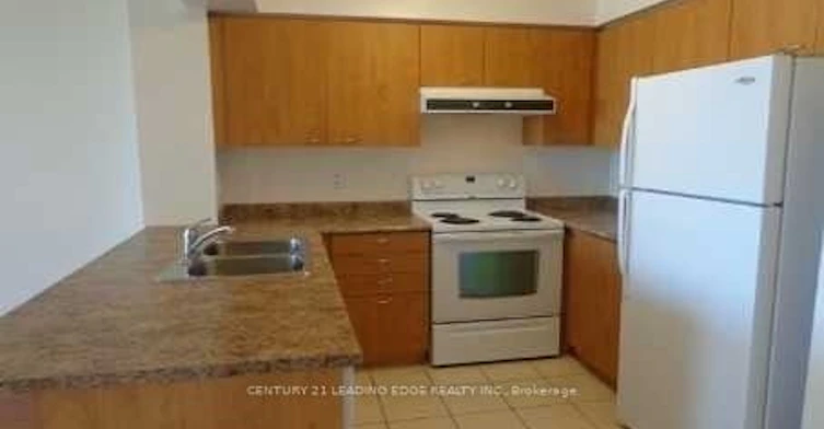 807-330 Red Maple Road, Richmond Hill, ON, L4C 0T6 - 5