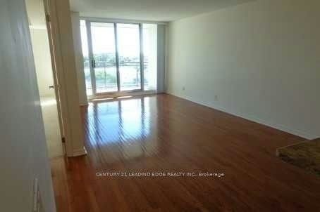 807-330 Red Maple Road, Richmond Hill, ON, L4C 0T6 - 3