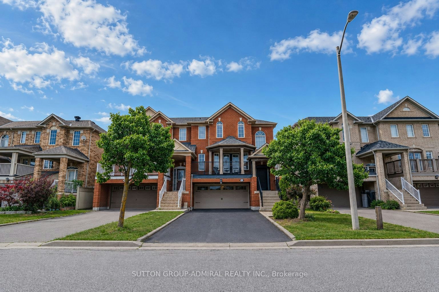 43 Mainland Crescent, Vaughan, ON, L6A 3G4