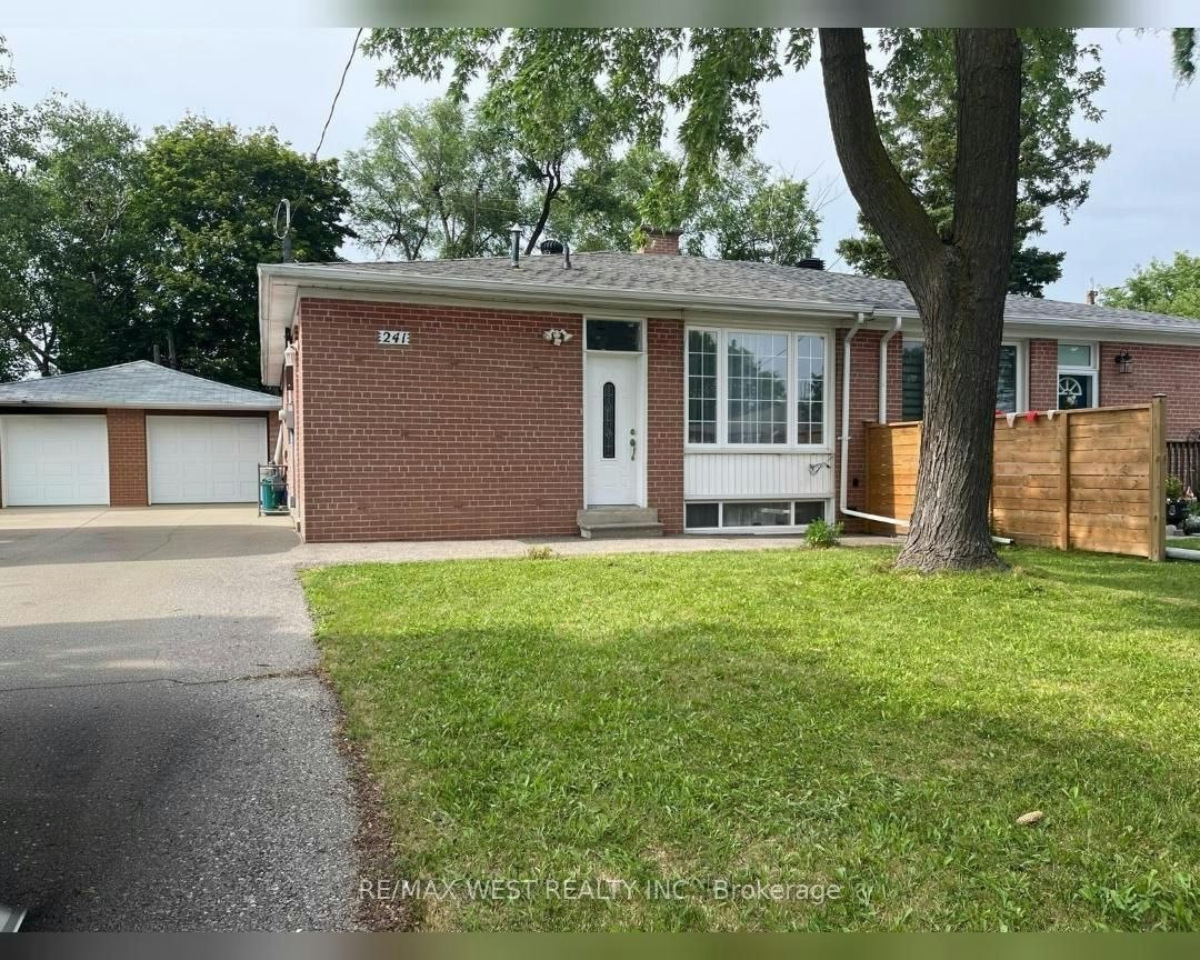 241 Ashlar Road, Richmond Hill, ON, L4C 2W7