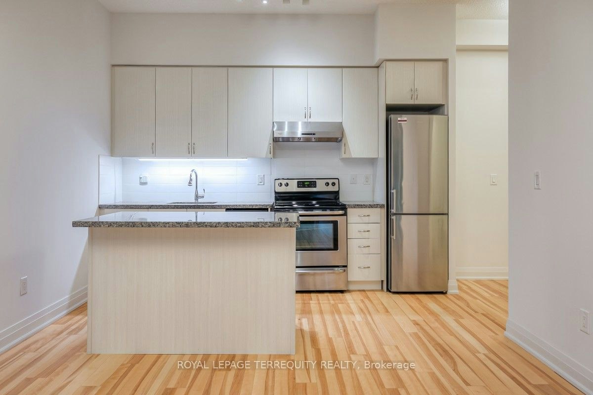 230-8763 Bayview Avenue, Richmond Hill, ON, L4B 3V1 - 23