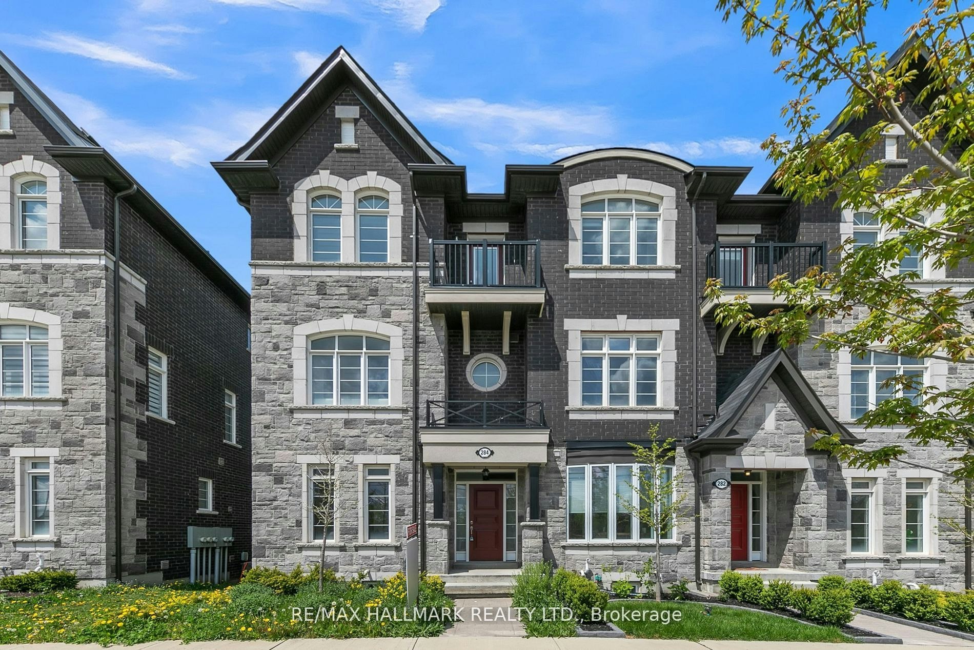 284 King Road, Richmond Hill, ON, L4E 1H3