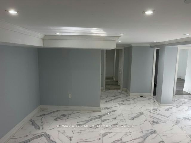 252 Taylor Mills Drive S, Richmond Hill, ON, L4C 2S6 - 4