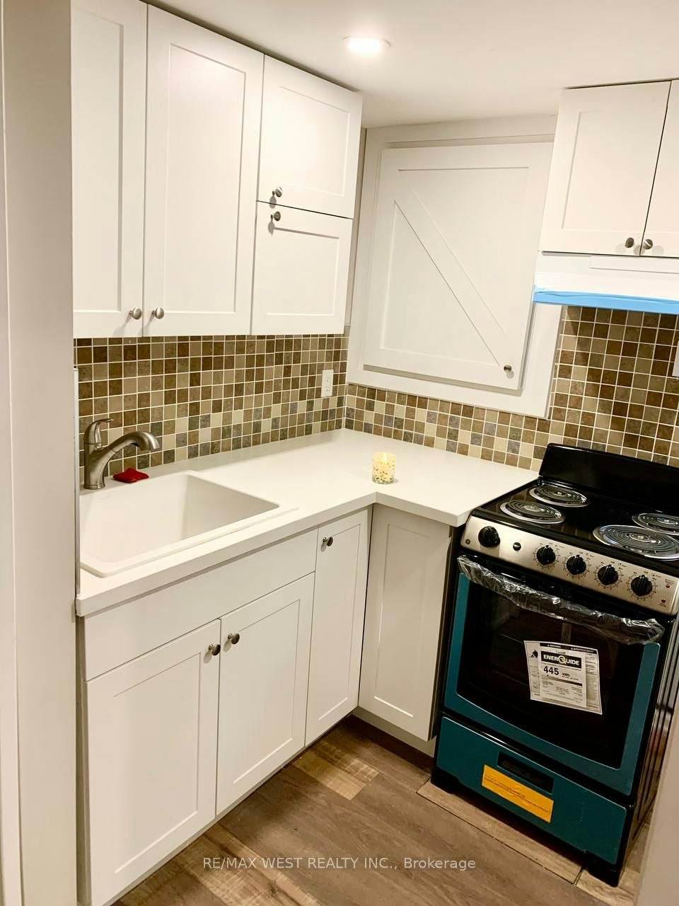 Basement-5 Mcdonald Drive, Aurora, ON, L4G 2T4 - 5