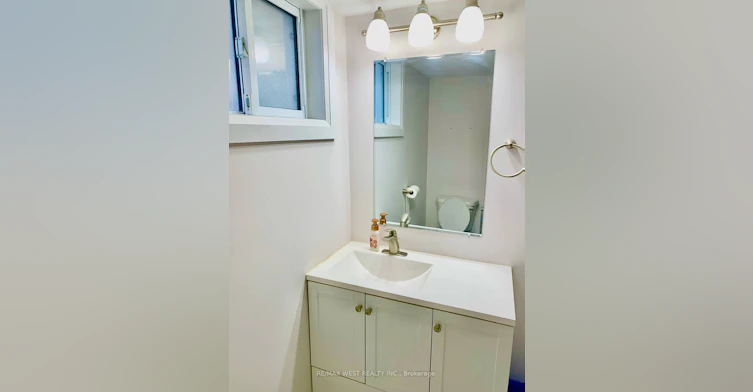 Basement-5 Mcdonald Drive, Aurora, ON, L4G 2T4 - 4