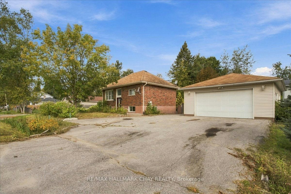 848 Lebanon Drive, Innisfil, ON, L9S 2C4
