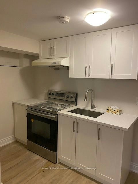 Lower-41 Ravengloss Drive, Markham, ON, L3T 4C8 - 2