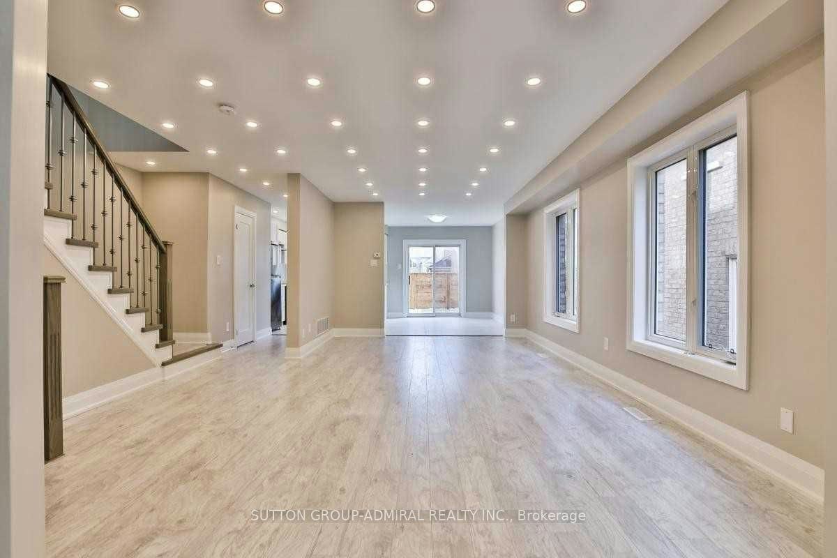 99 Maple Sugar Lane, Vaughan, ON, L4J 8M8 - 4
