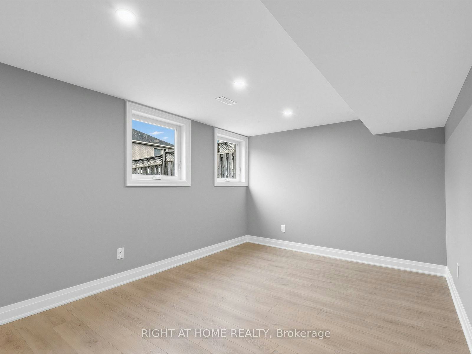 75 Borealis Avenue, Aurora, ON, L4G 7V1 - 38
