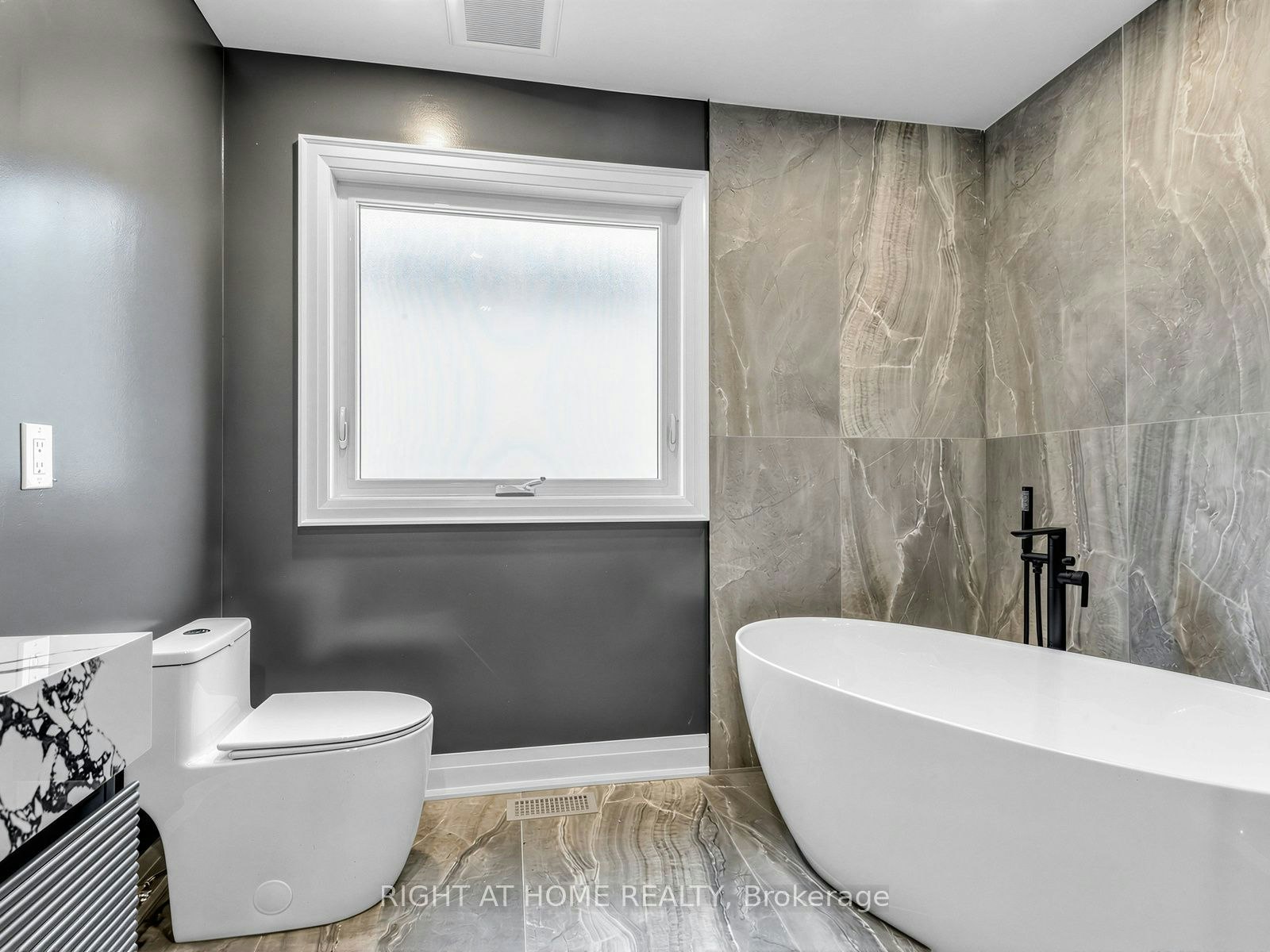 75 Borealis Avenue, Aurora, ON, L4G 7V1 - 26