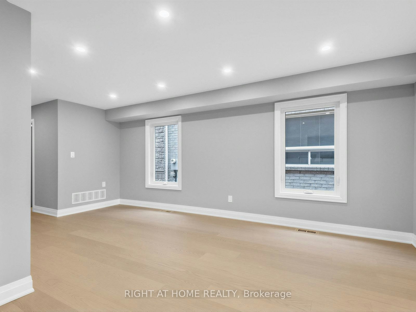 75 Borealis Avenue, Aurora, ON, L4G 7V1 - 7