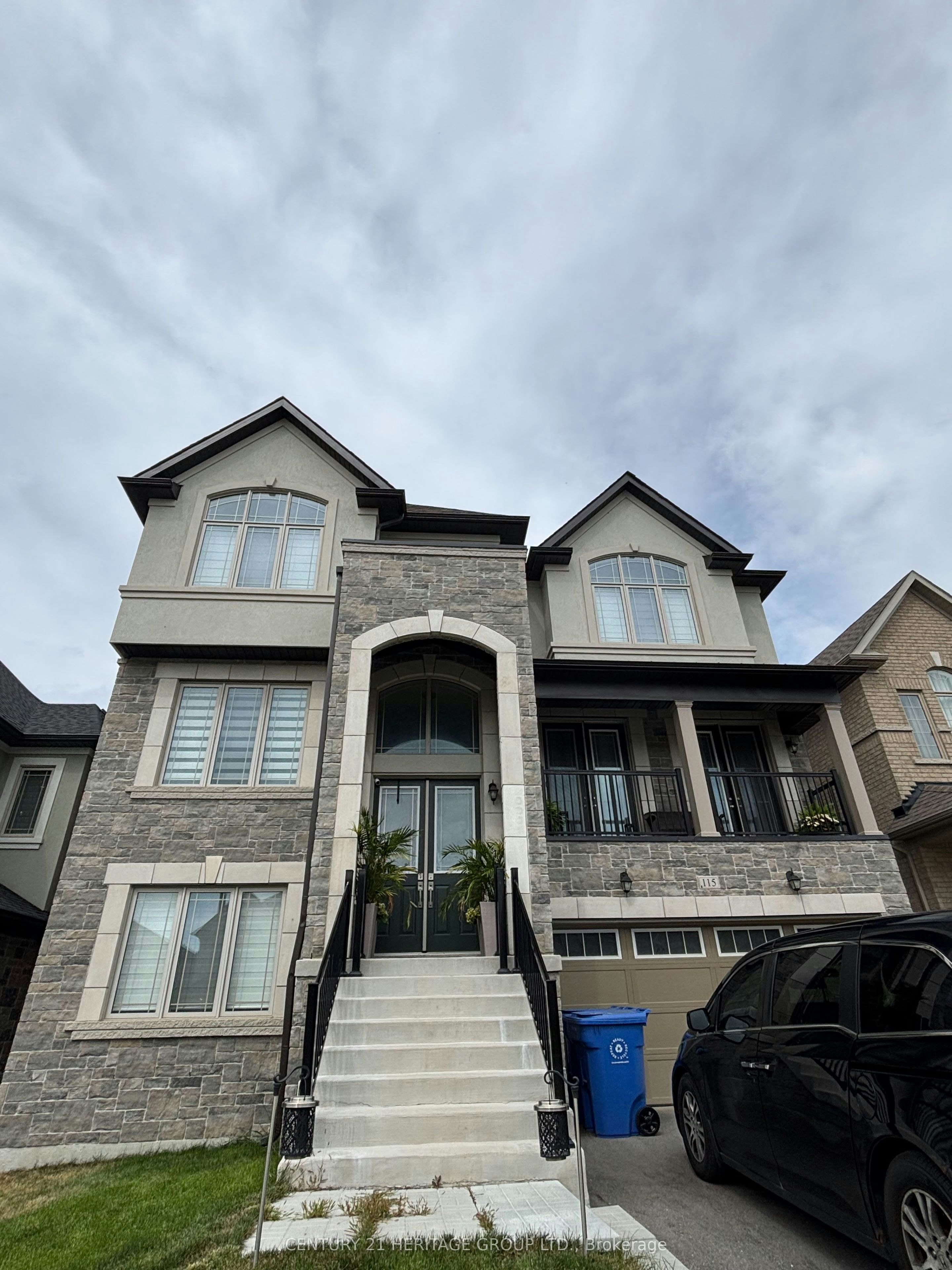115 Silk Twist Drive, East Gwillimbury, ON, L9N 0W1