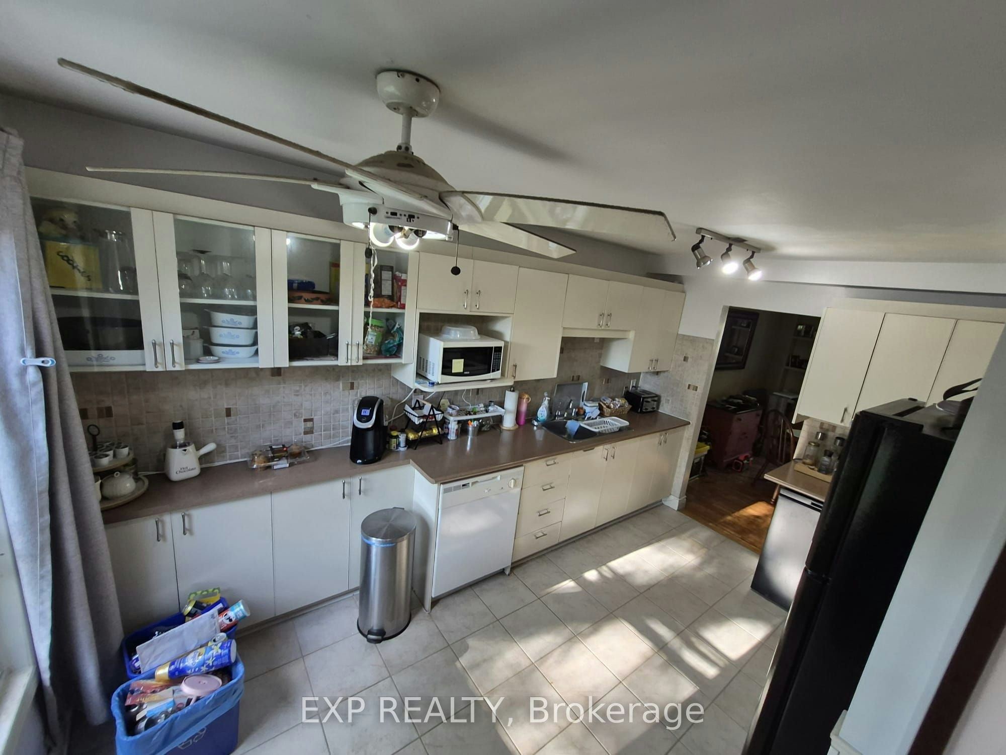 348 Terry Drive, Newmarket, ON, L3Y 5E7 - 10