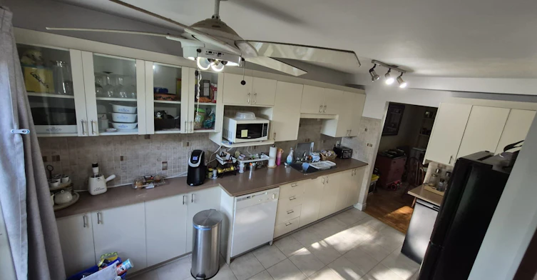 348 Terry Drive, Newmarket, ON, L3Y 5E7 - 10