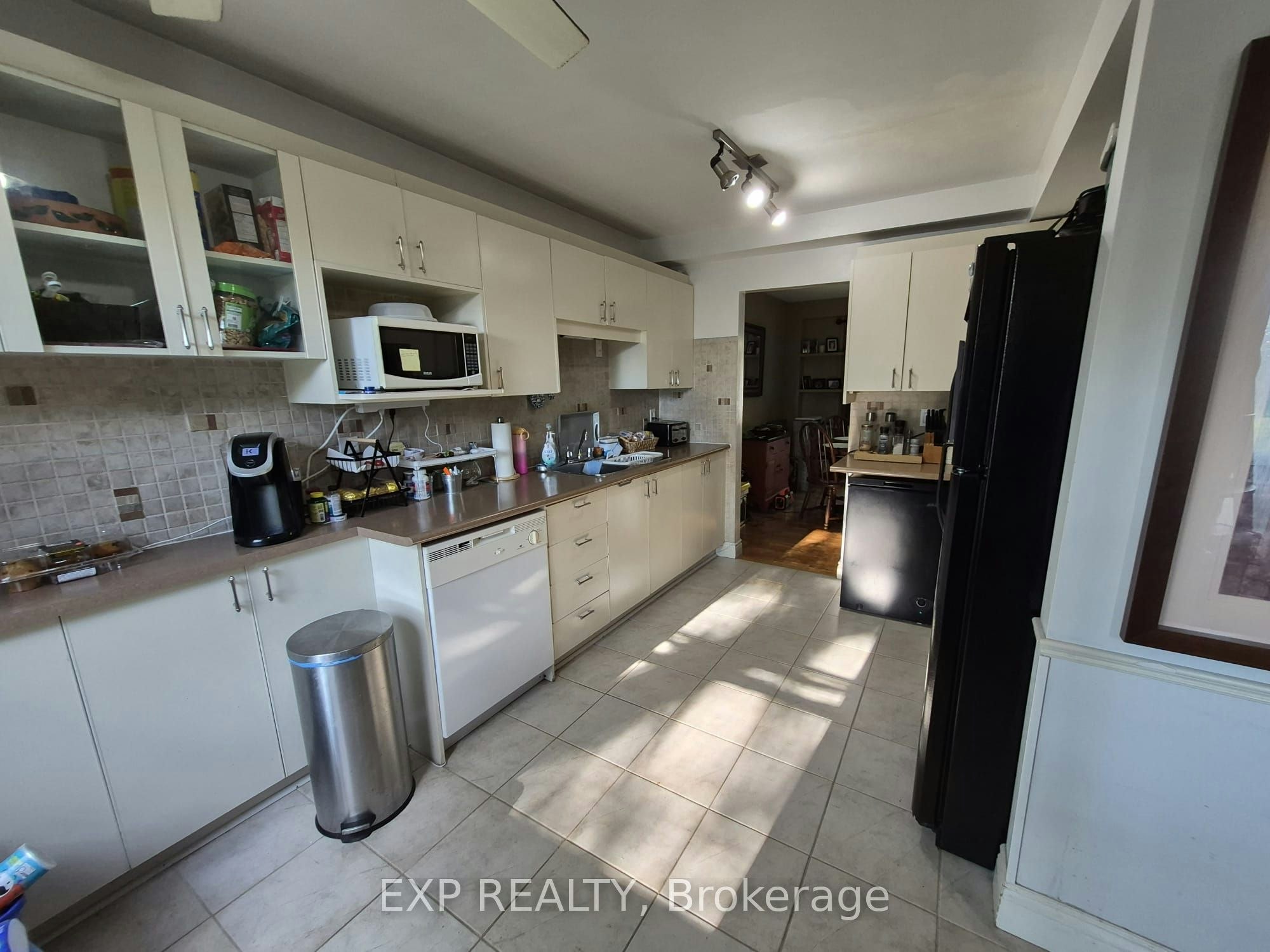 348 Terry Drive, Newmarket, ON, L3Y 5E7 - 9