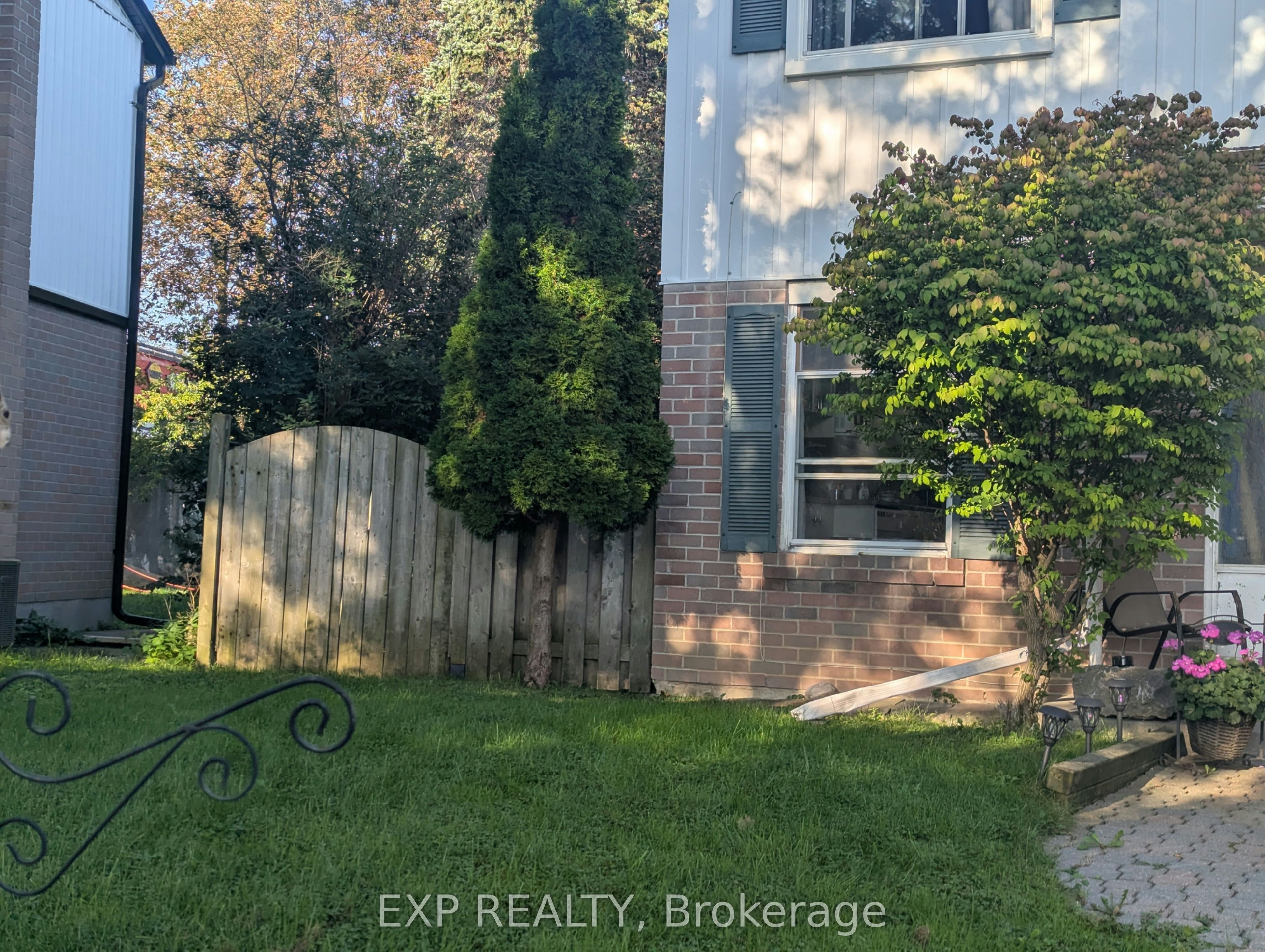 348 Terry Drive, Newmarket, ON, L3Y 5E7 - 33
