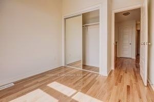 214 Vivant Street, Newmarket, ON, L3X 0K7 - 11