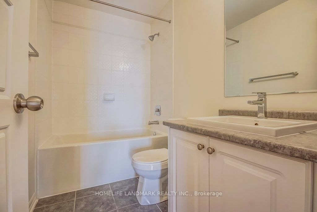 214 Vivant Street, Newmarket, ON, L3X 0K7 - 8