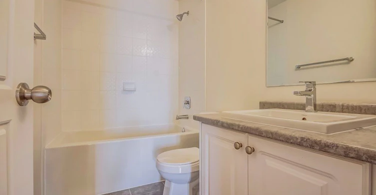 214 Vivant Street, Newmarket, ON, L3X 0K7 - 8