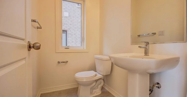214 Vivant Street, Newmarket, ON, L3X 0K7 - 9