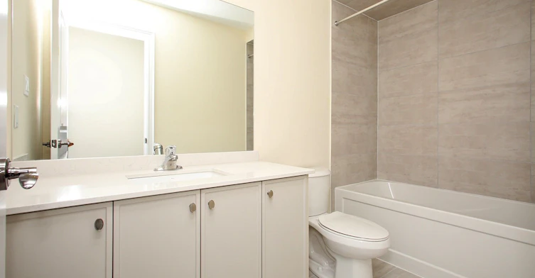 12 Elgin Court, Bradford West Gwillimbury, ON, L3Z 4H7 - 6