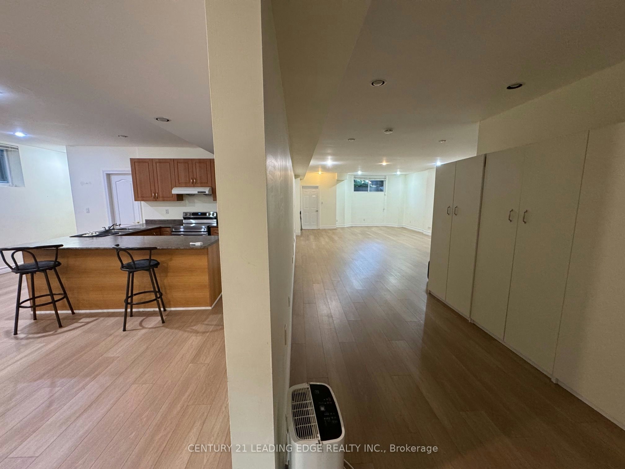 Basement-116 Leyburn Avenue, Richmond Hill, ON, L4C 0J6 - 3