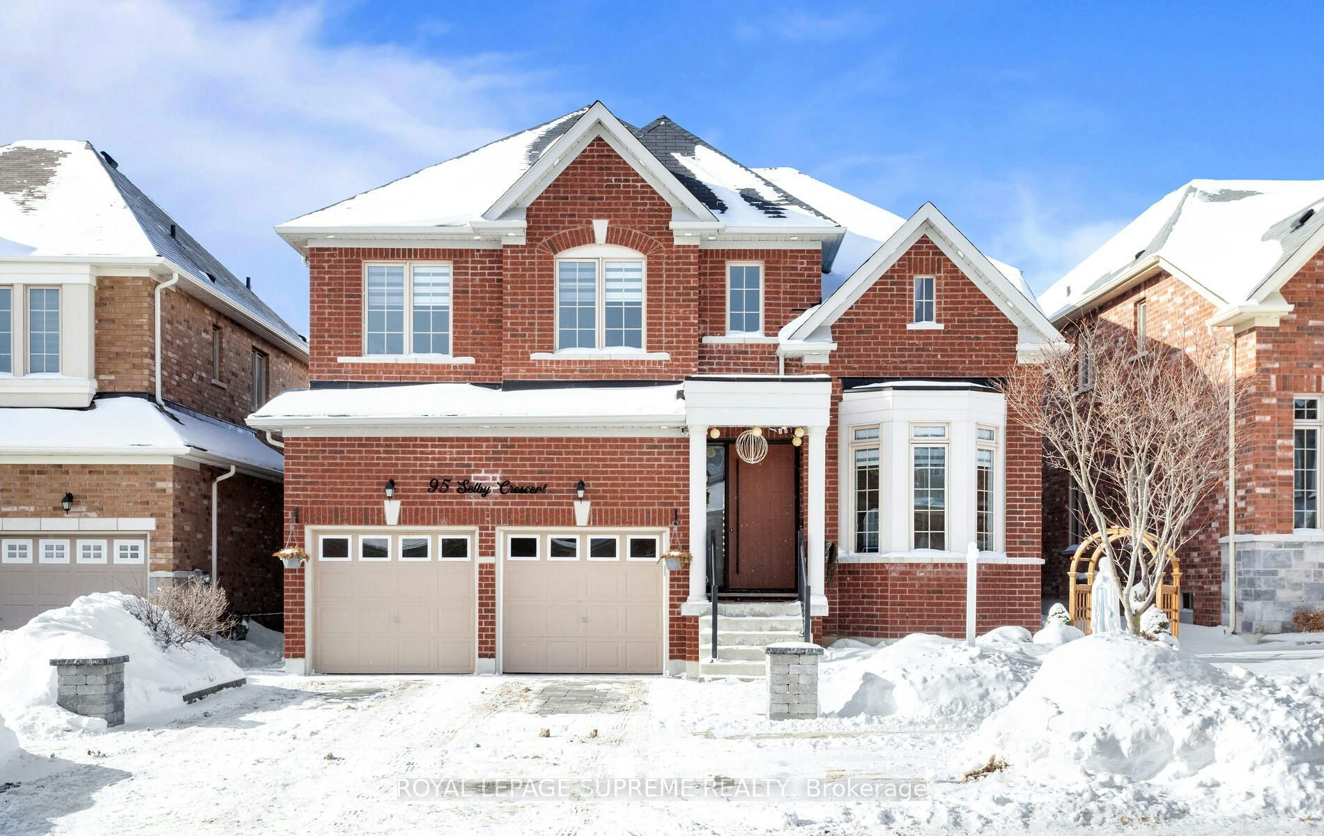 95 Selby Crescent, Bradford West Gwillimbury, ON, L3Z 0V3