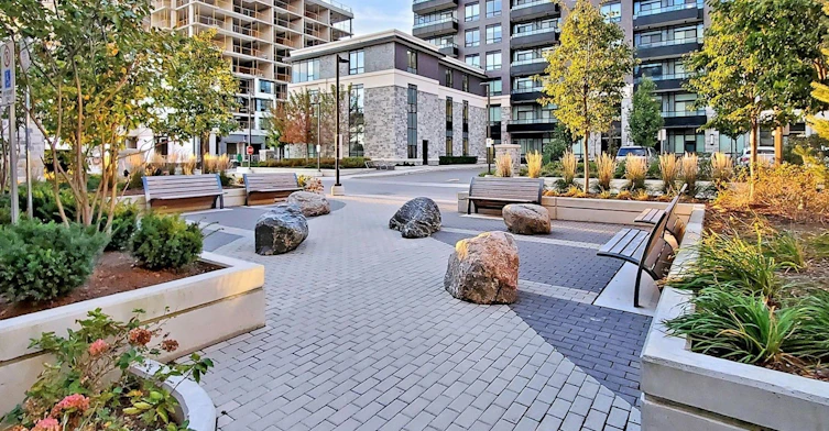 616-15 Water Walk Drive, Markham, ON, L6G 0G2 - 3