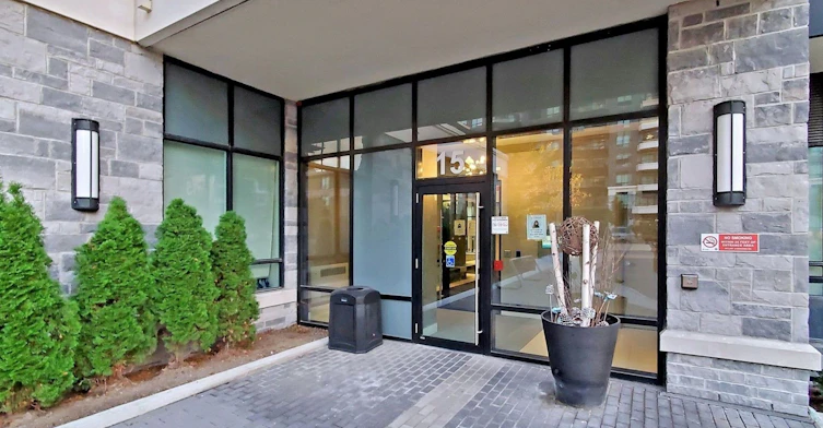 616-15 Water Walk Drive, Markham, ON, L6G 0G2 - 5