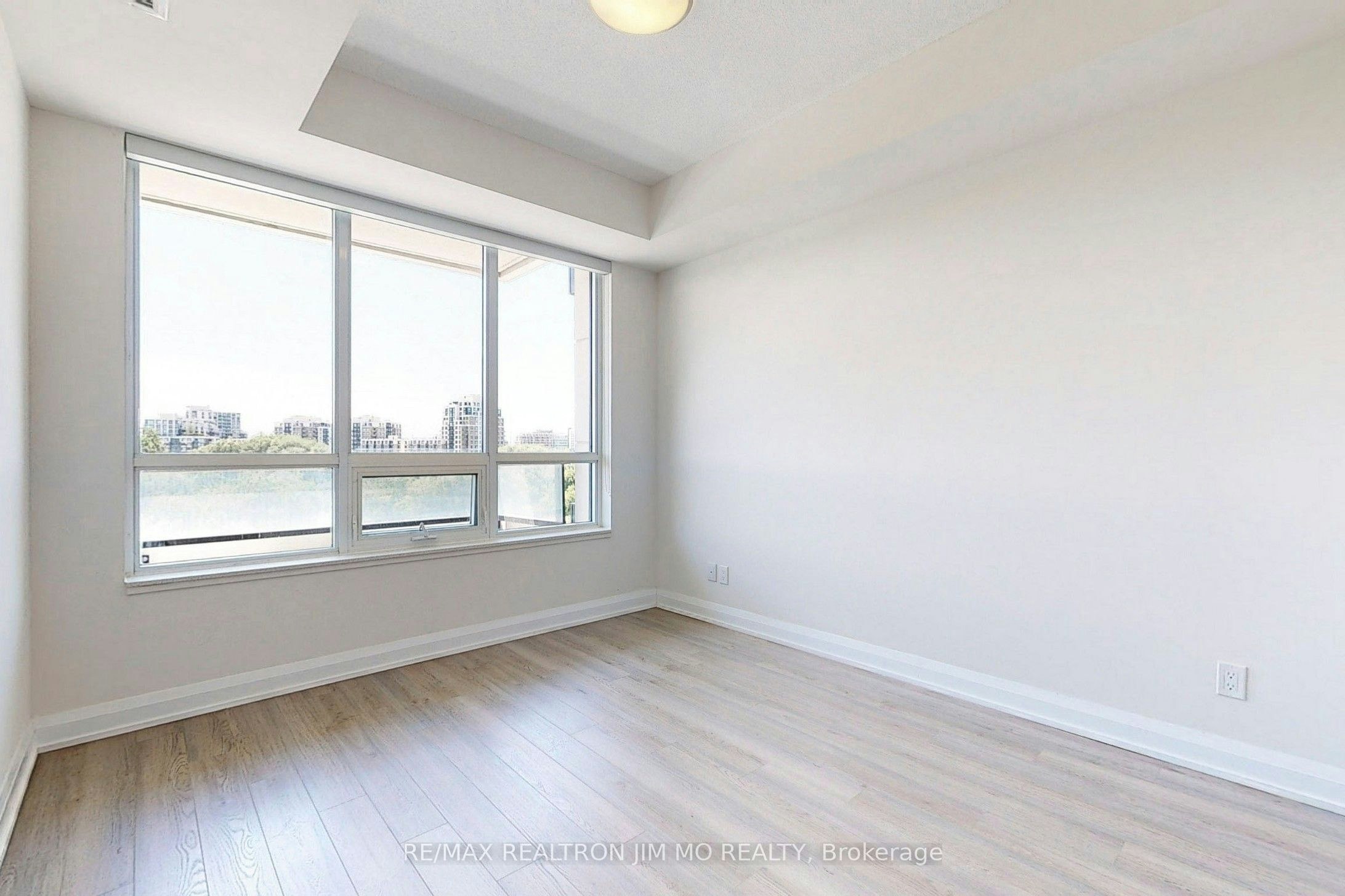 616-15 Water Walk Drive, Markham, ON, L6G 0G2 - 13