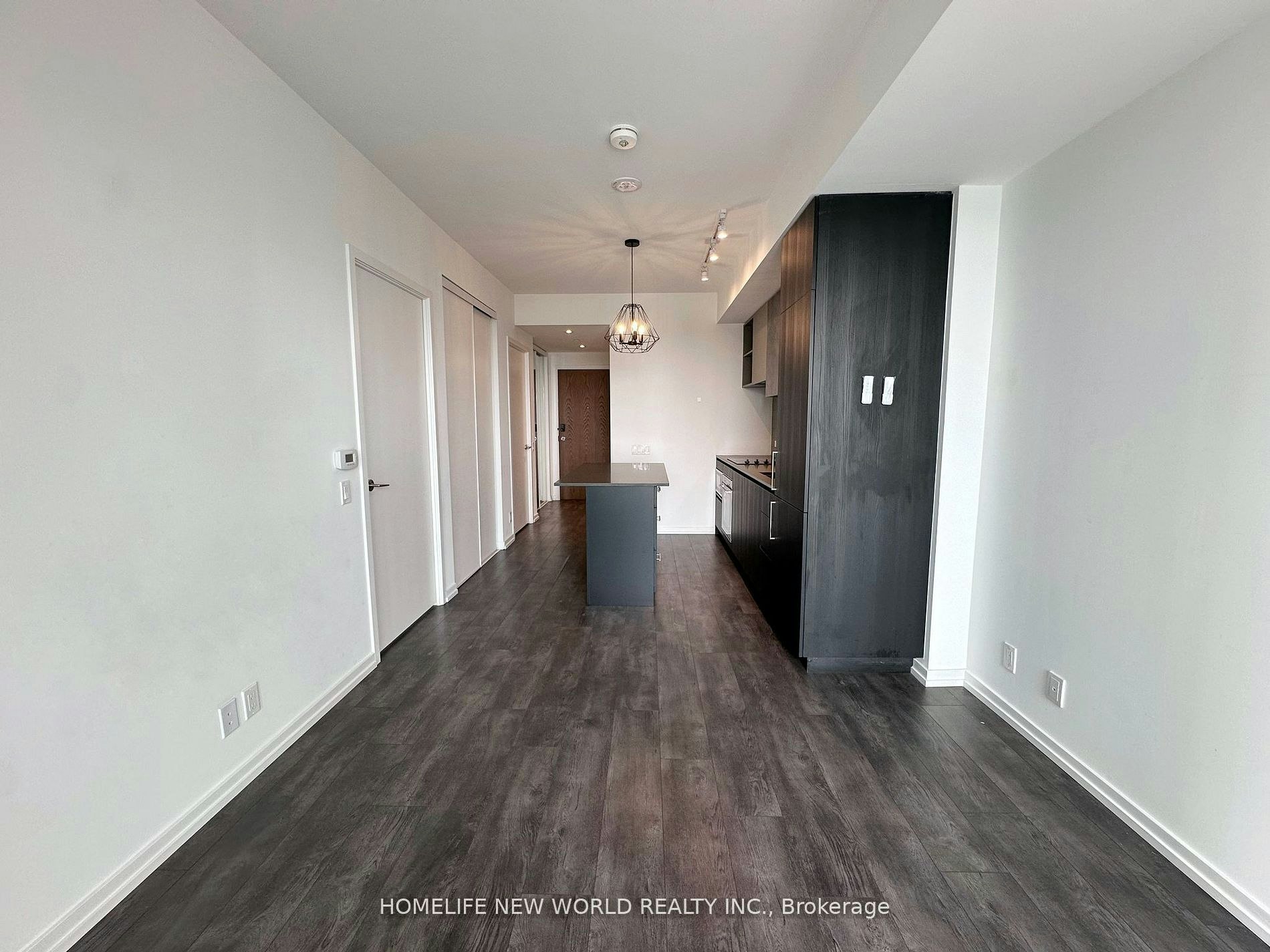 2108-1000 Portage Parkway, Vaughan, ON, L4K 0L1 - 4