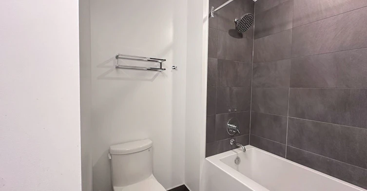 2108-1000 Portage Parkway, Vaughan, ON, L4K 0L1 - 10