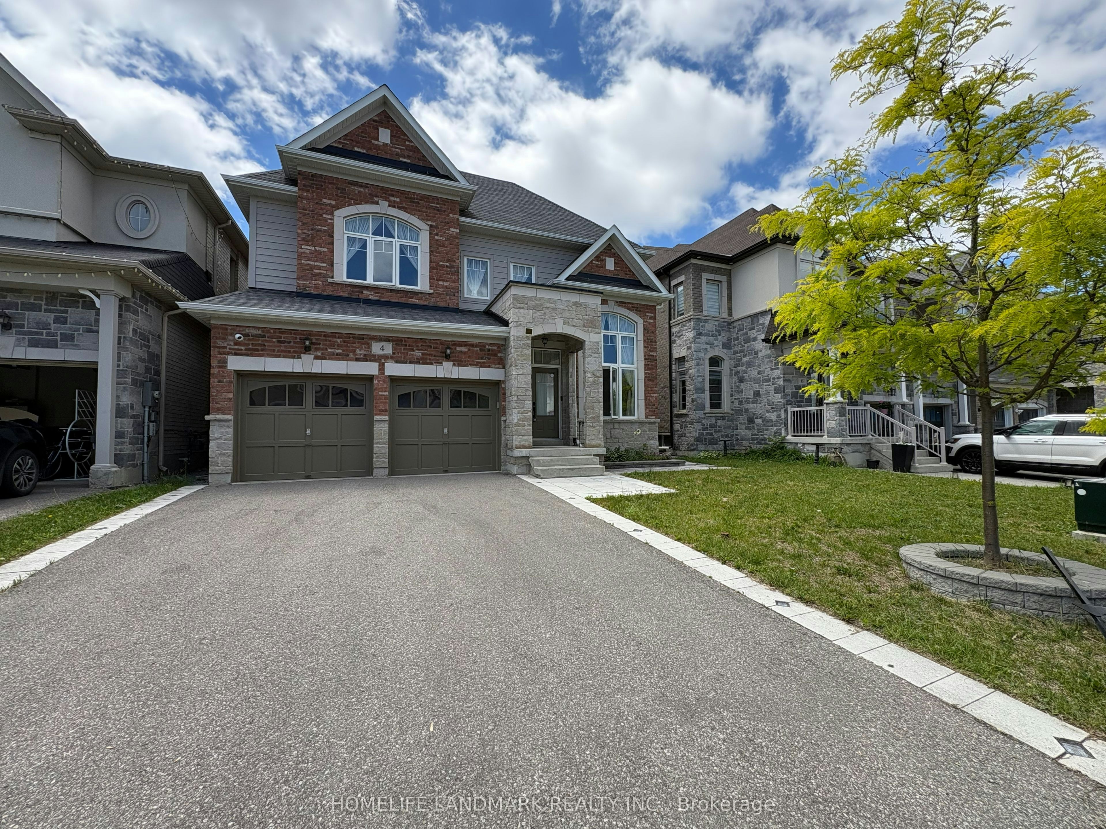 4 John Weddell Avenue, East Gwillimbury, ON, L9N 0P4