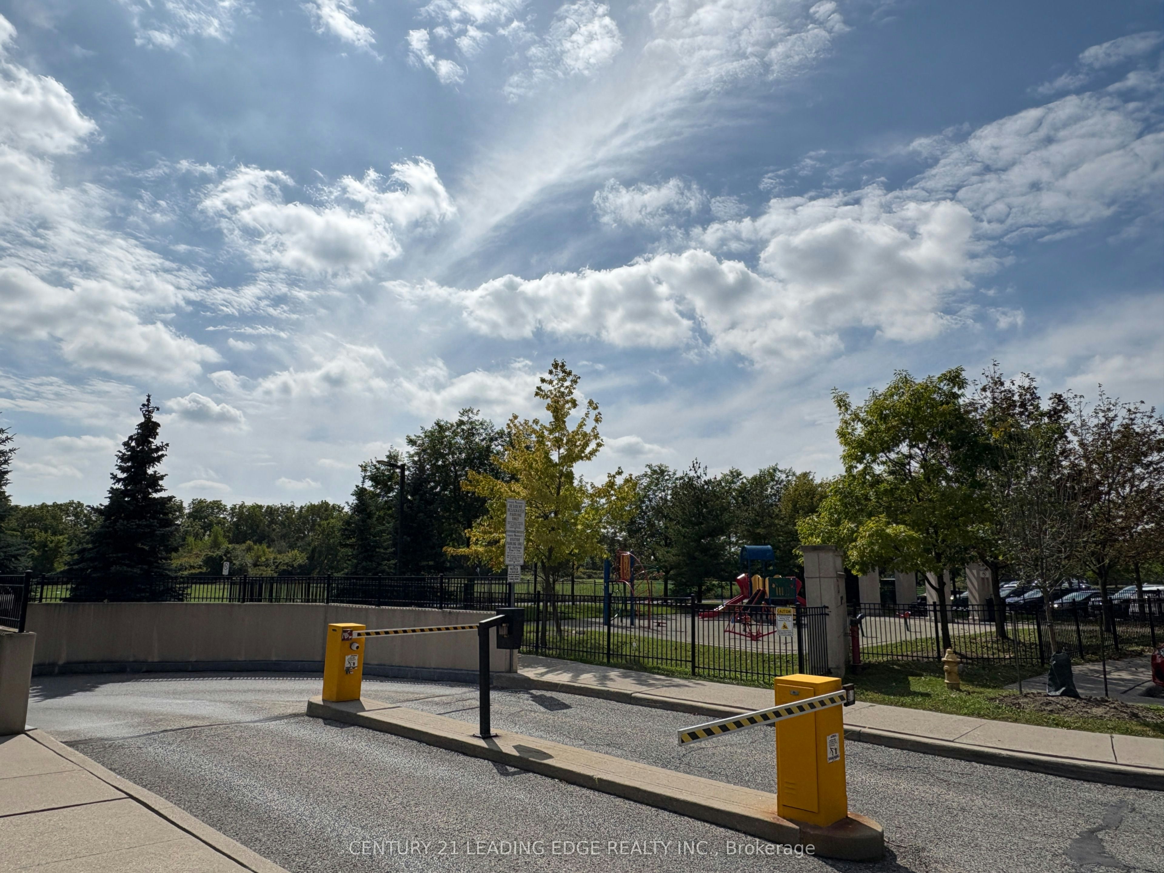 107-7373 Kennedy Road, Markham, ON, L3R 1H6 - 32