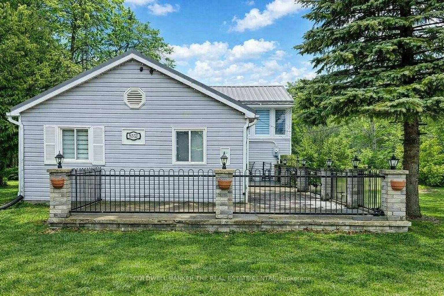 8352 Main Lisle Street, Adjala-Tosorontio, ON, L0M 1M0