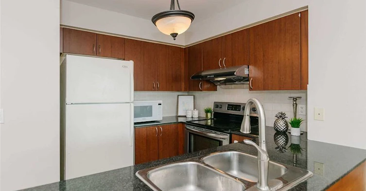 501-7 North Park Road, Vaughan, ON, L4J 0C9 - 5