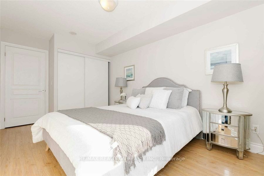 501-7 North Park Road, Vaughan, ON, L4J 0C9 - 11