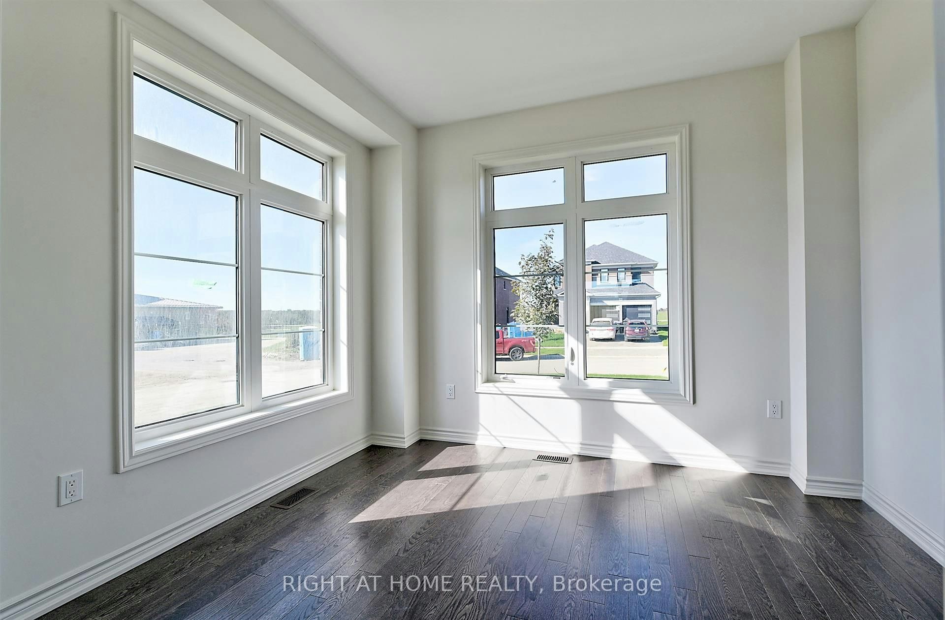 56 Sparrow Way, Adjala-Tosorontio, ON, L0G 1W0