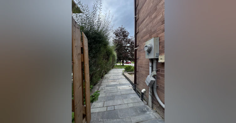Lower-746 Leslie Valley Drive, Newmarket, ON, L3Y 7J3 - 34