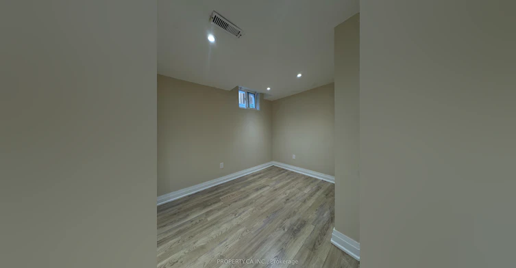 Lower-746 Leslie Valley Drive, Newmarket, ON, L3Y 7J3 - 25