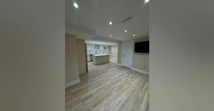 Lower-746 Leslie Valley Drive, Newmarket, ON, L3Y 7J3 - 22