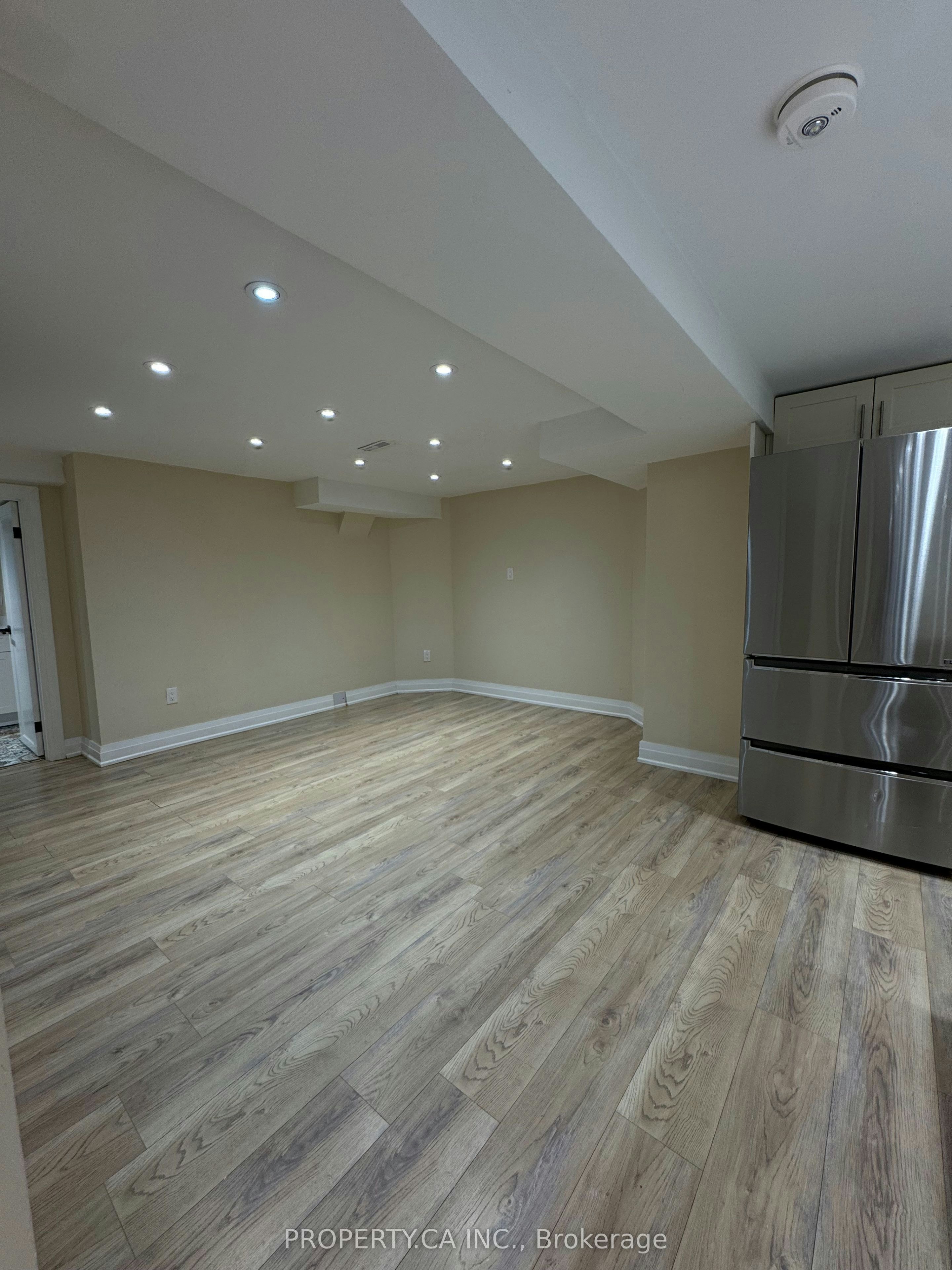 Lower-746 Leslie Valley Drive, Newmarket, ON, L3Y 7J3 - 20