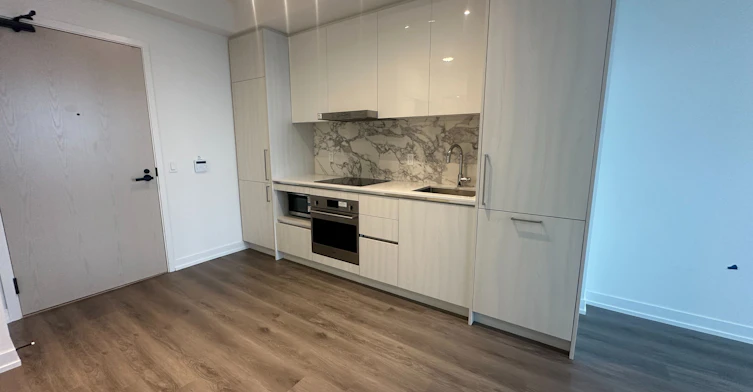 6211-225 Commerce St Street, Vaughan, ON, L4K 0P9 - 3