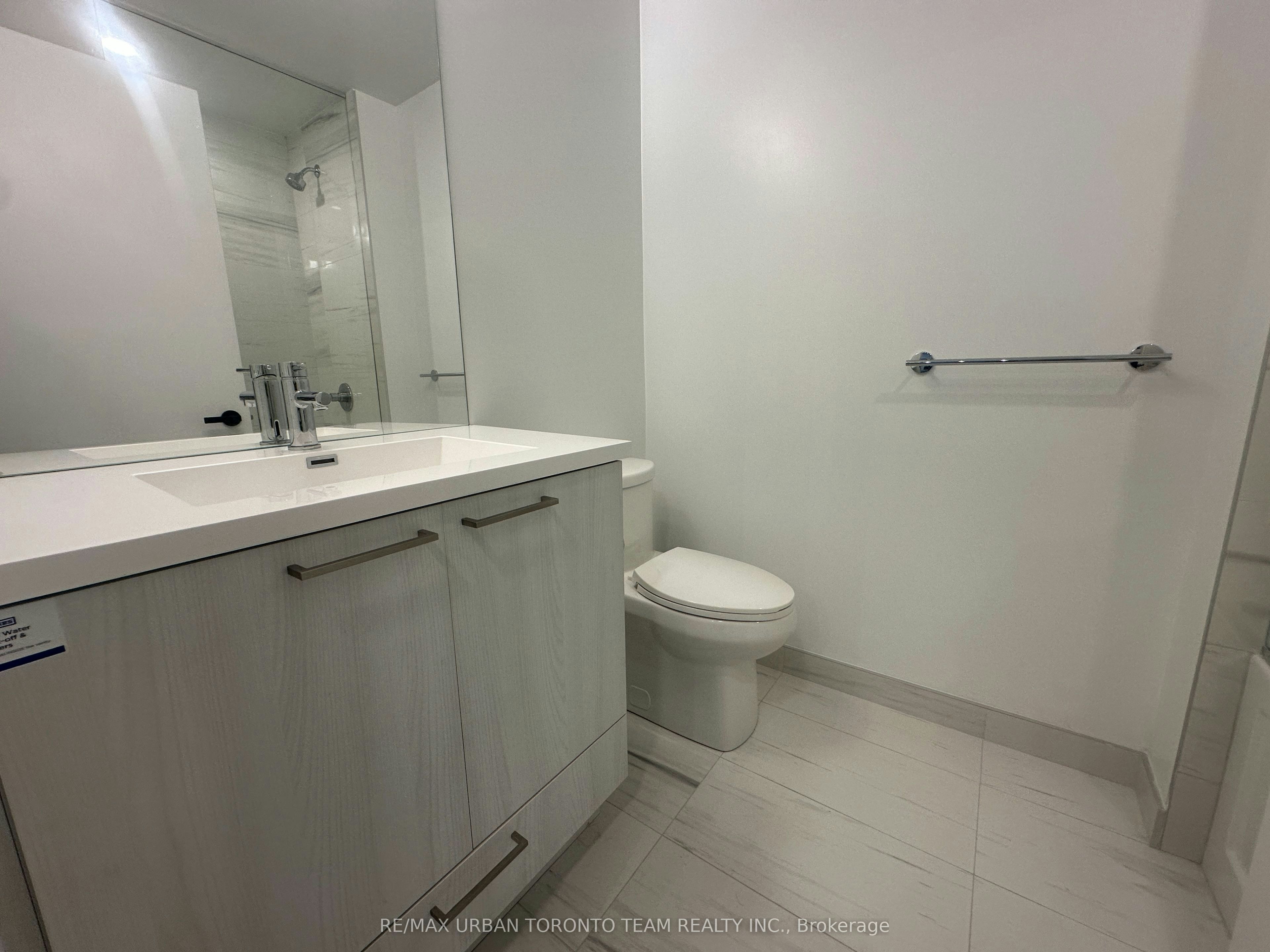 6211-225 Commerce St Street, Vaughan, ON, L4K 0P9 - 7