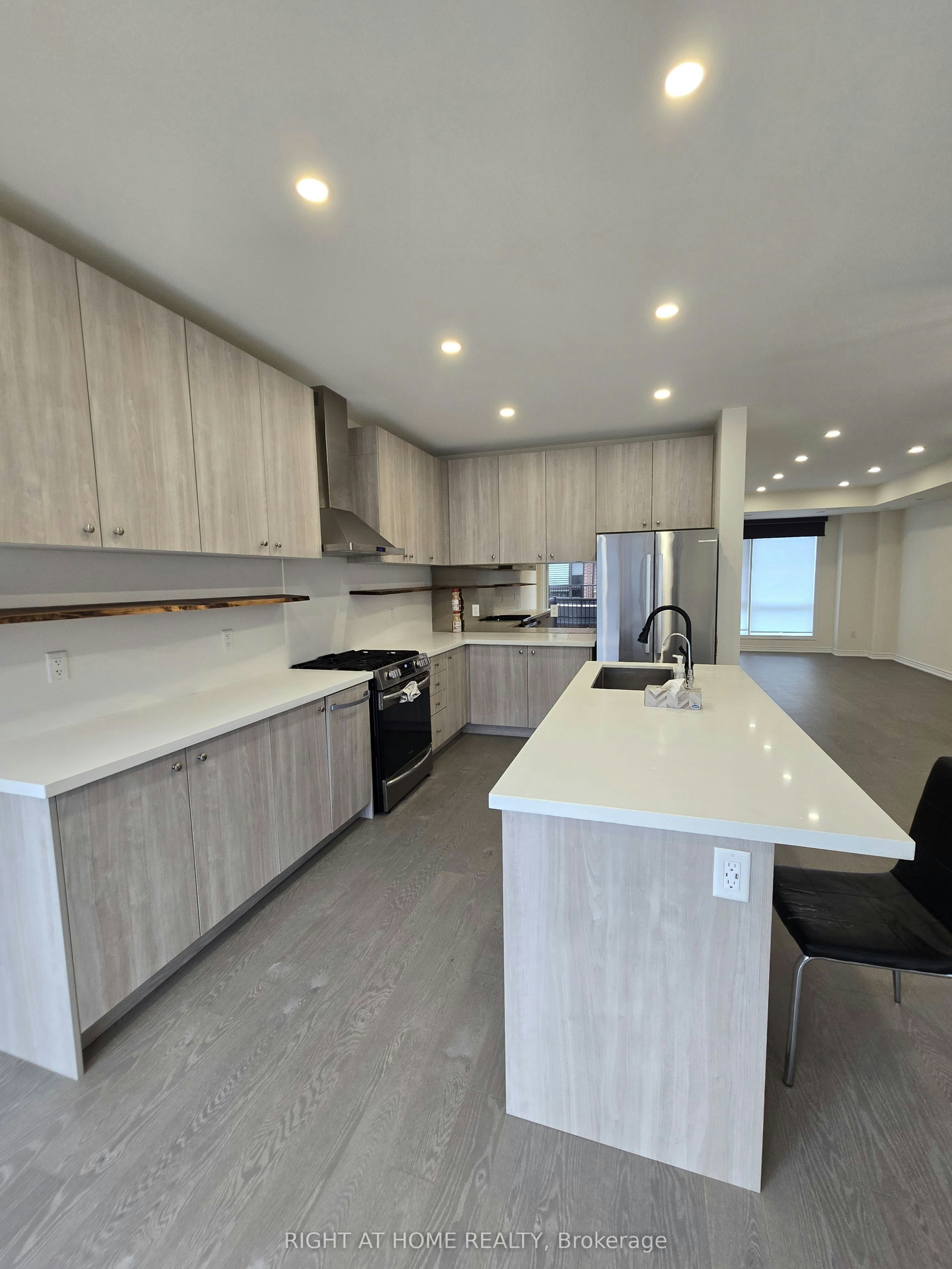 14 Concetta Conte Avenue, Markham, ON, L6C 0Z5 - 7